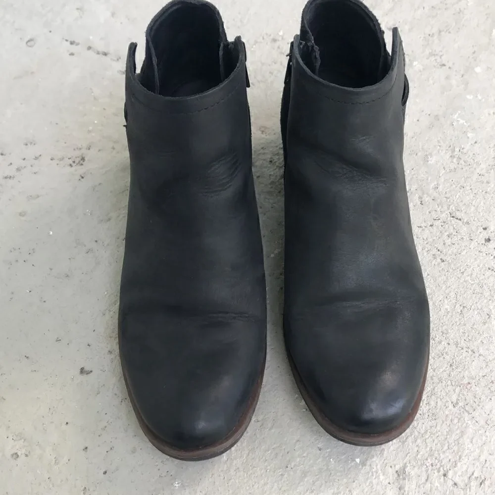 Korks  Booties